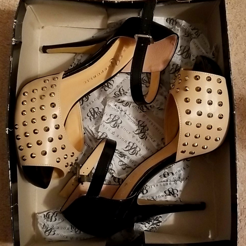 Black and nude spiky heels